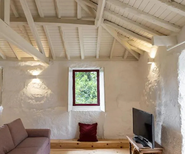 Casas Do Capitão - Paiva Valley - Pool&nature Villa Castelo de Paiva